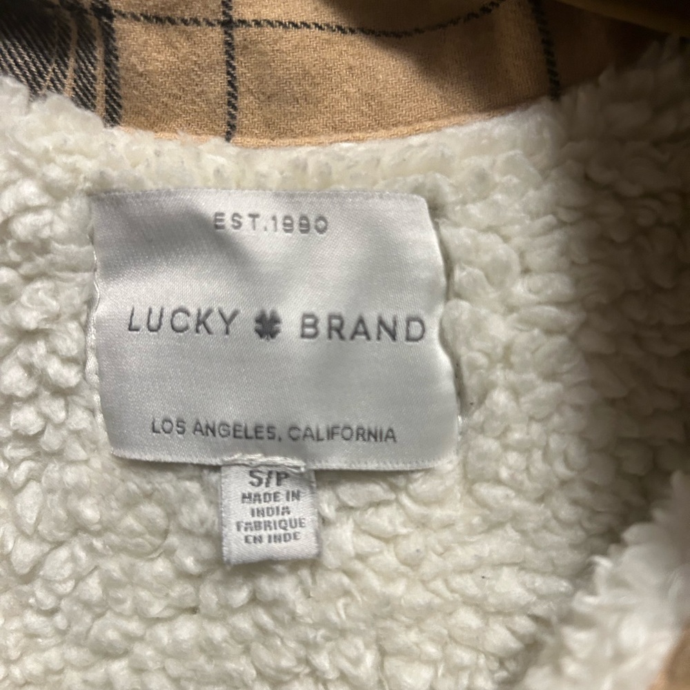 NWOT Lucky brand, sherpa lined plaid shacket - Picture 3 of 7